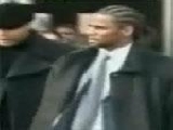 R. Kelly Oskar¿ony O Uprawianie Seksu Z Nieletni± (Kamera TV)